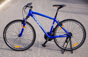 Crossové kolo Felt QX70 model 2013 modrá barva. 